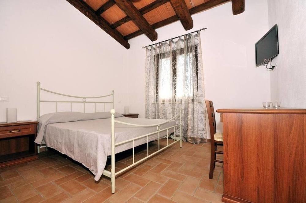 Agriturismo Casale Contessa Montebuono  Exterior photo